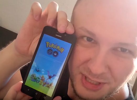 Nuevo vídeo: Adultos Jugando (fatal) a Pokémon Go!